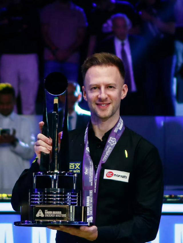 正赛最后一 正赛最后一