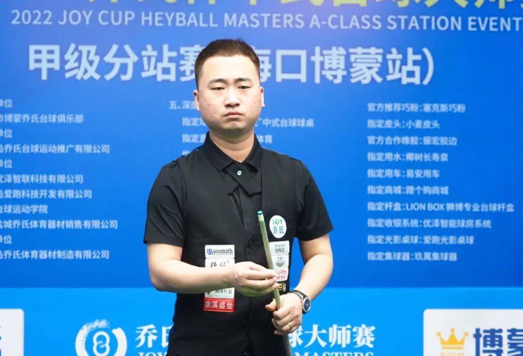 足球不仅是 足球不仅是