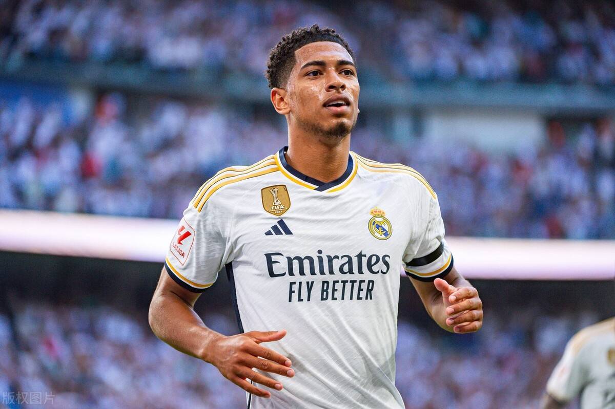 当聚光灯对 当聚光灯对